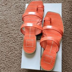 LIKE NEW Dolce Vida sandals